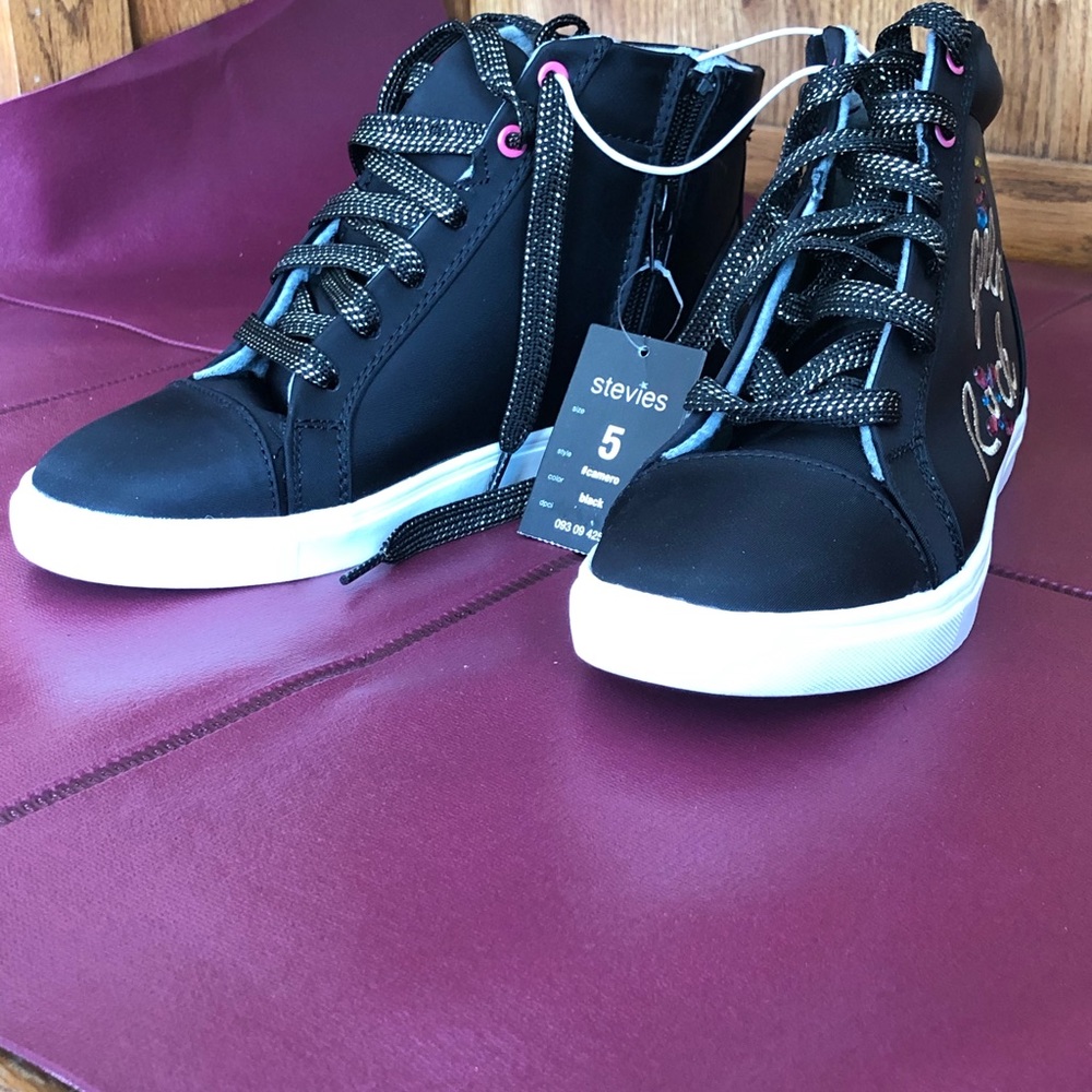 Women black Stevie’s size 5 New shoes